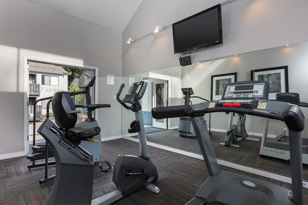Riley Square - Amenities