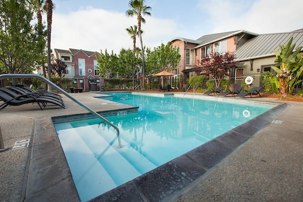 The Esplanade - Amenities