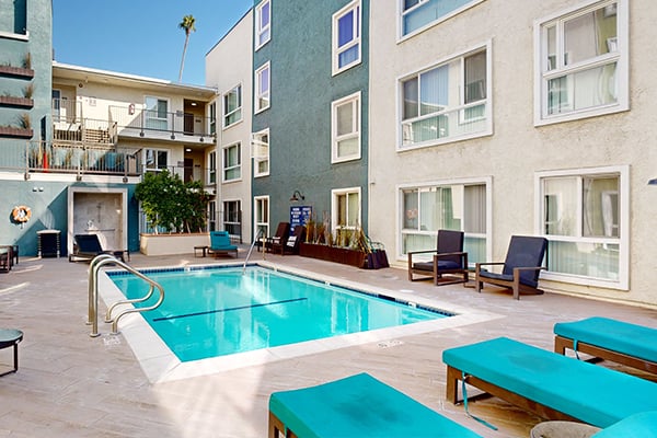 The Henley - Amenities